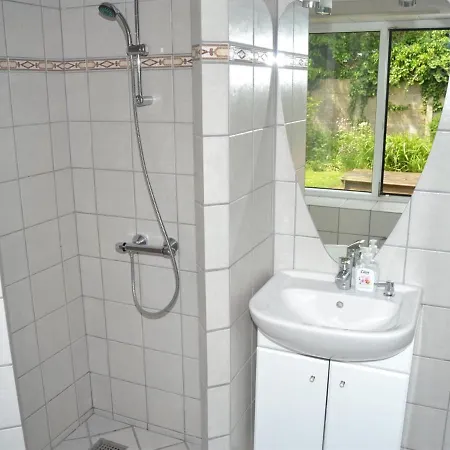 펜션 Holiday Home Veli - 1-7Km From The Sea By Interhome
