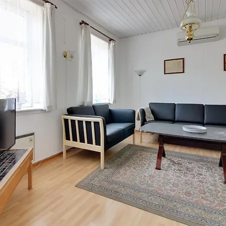 Holiday Home Veli - 1-7Km From The Sea By Interhome